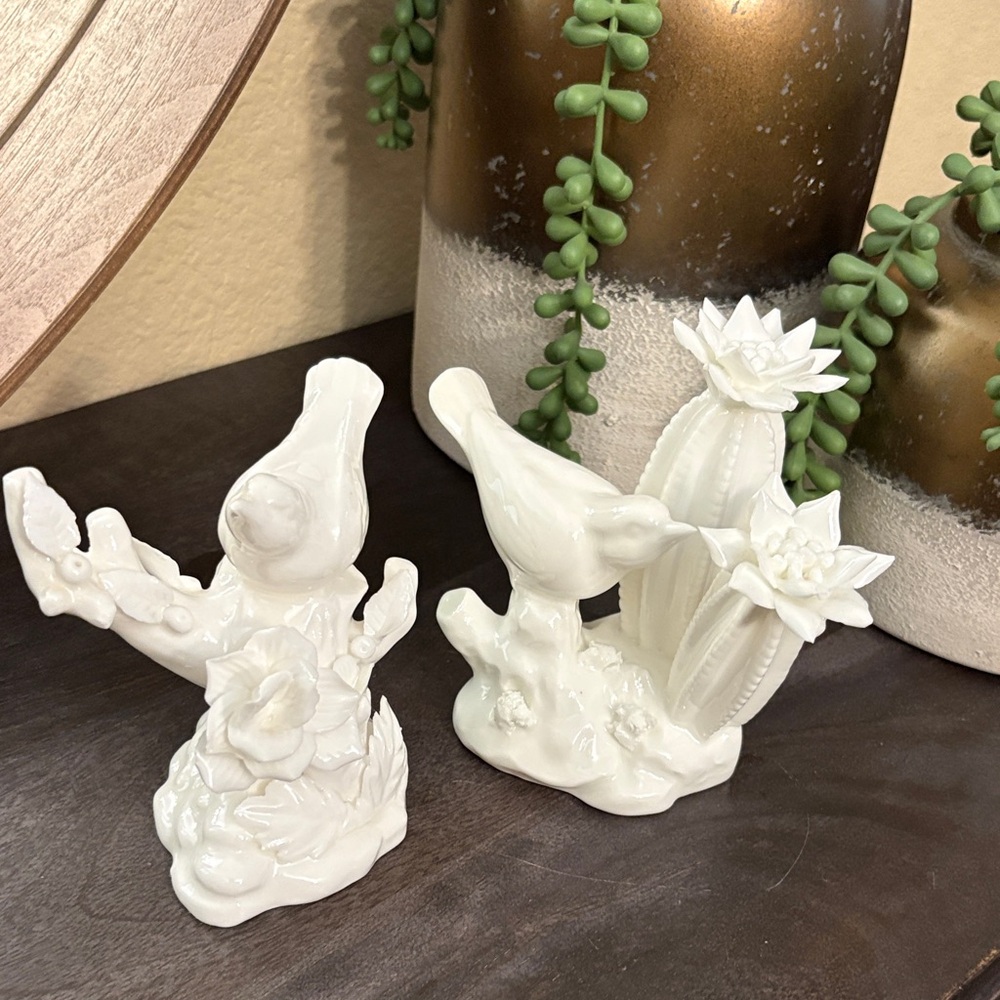 GENUINE  BONE CHINA BIRD FIGURINES